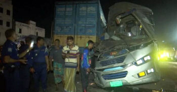 4 killed as bus, covered van collide in Bogura