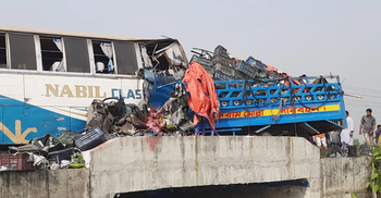 2 drivers killed as bus, pickup van collide in Dinajpur