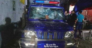 আদাবরে পুলিশ সদস্যকে কোপালো কিশোর গ্যাংয়ের সদস্যরা