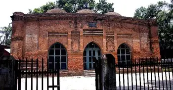 ৫৫০ বছরের সাক্ষী মুন্সিগঞ্জের বাবা আদম মসজিদ