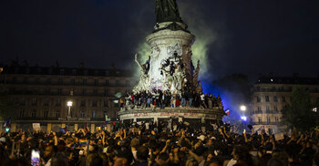 France seeks way out of political 'fog' after far right defeat