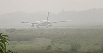 সিলেটে তারেক রহমানকে বহনকারী বিমান