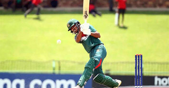 আকবরের ঝড় মোসাদ্দেকের ঘূর্ণিতে কোয়ার্টার ফাইনালে বাংলাদেশ