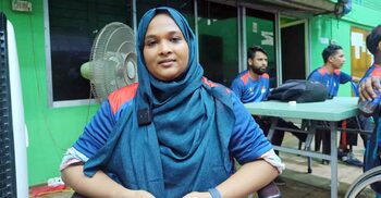 দুর্ঘটনার পর পরিবারও খোঁজ রাখে না, খেলাতেই কষ্ট ভুলে থাকেন আঁখি