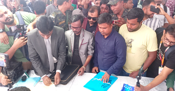 প্রার্থিতা ফিরে পেতে ইসিতে আপিল করলেন হিরো আলম