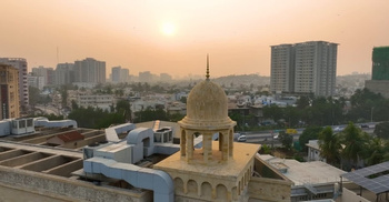 দুর্ঘটনা থেকে বাঁচতে সকাল-সন্ধ্যার আমল