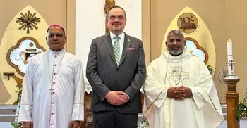 বনানীতে গির্জায় ইস্টারের প্রার্থনাসভায় মার্কিন রাষ্ট্রদূত