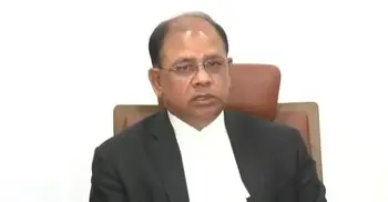 আইনশৃঙ্খলা বাহিনীকে সোজা গুলি করার নির্দেশ দিয়েছিলেন শেখ হাসিনা