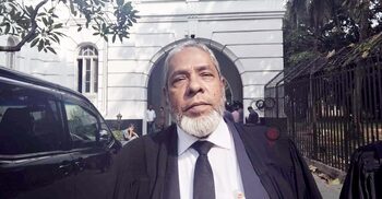 গুমের দুই মামলায় হাসিনার পক্ষে রাষ্ট্রীয় খরচে আইনজীবী আমির হোসেন