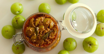 আমলকীর আচারে কি ভিটামিন সি পাওয়া যায়