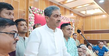 এ সরকারকে সহযোগিতা করা সবার দায়িত্ব: এ্যানি