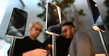 Apple launches its first sports app