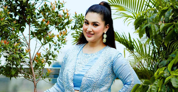 অর্থকষ্টে ভুগেছেন অপু বিশ্বাস