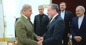 শাহবাজ-মুনিরের সঙ্গে আরাগচির বৈঠক, যুদ্ধ বন্ধে ‘মতামত’ জানাল ইরান