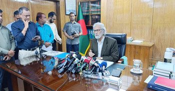 এখনই অপসারণ হচ্ছেন না ইউপি চেয়ারম্যানরা