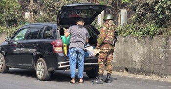 নির্বাচনের আগের দিন সেনা-বিজিবি-পুলিশ-র‍্যাবের চেকপোস্ট, তল্লাশি 