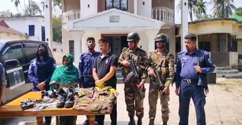 সেনাসদস্য পরিচয়ে প্রতারণা, স্বামী-স্ত্রী আটক