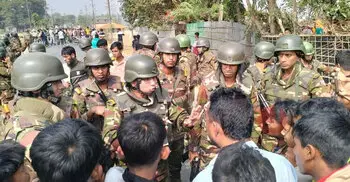 Child injured by gunfire from Myanmar in Teknaf