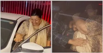 লোন নিয়ে মাকে গাড়ি উপহার দিলেন আরশ খান