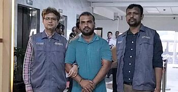 ৯০% প্রশ্ন কমনের নিশ্চয়তায় সাজেশন বিক্রি, গ্রেফতার ১