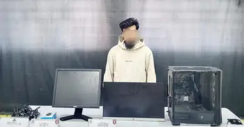 ডেইলি স্টার থেকে কম্পিউটার নিয়ে যাওয়া যুবক গ্রেফতার