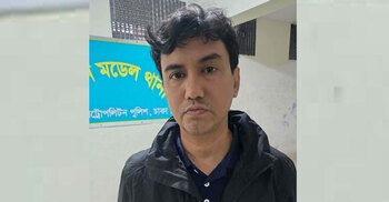 শিশু নির্যাতনের ঘটনায় স্কুলের ব্যবস্থাপক গ্রেফতার