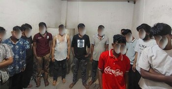 মুগদায় বিশেষ অভিযানে গ্রেফতার ১২