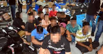 মালয়েশিয়া পৃথক অভিযানে বাংলাদেশিসহ ৭৭ প্রবাসী আটক