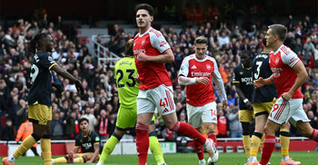 ওয়েস্ট হ্যামকে হারিয়ে প্রিমিয়ার লিগে শীর্ষে আর্সেনাল