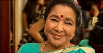 ৮৩ বছরে প্রায় ১৮টি ভাষায় গেয়েছেন, আশা ভোঁসলের গানের সংখ্যা কত