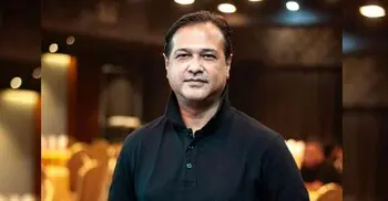‘বাংলাদেশের রাজনীতি নিজেই টাকশাল’, বিস্ফোরক মন্তব্য আসিফ আকবরের