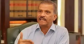 আসিফ নজরুল ও তার পিএসের ‘দুর্নীতি’ অনুসন্ধানে দুদকে আবেদন