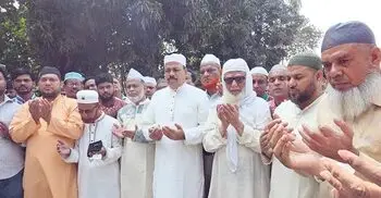 কবর-মাজার জিয়ারতে শুরু আসলাম চৌধুরীর নির্বাচনি প্রচারণা