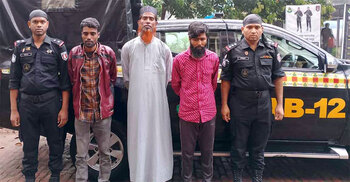 পণ্যবাহী ট্রাক আটকে চাঁদা আদায়, আটক ৩