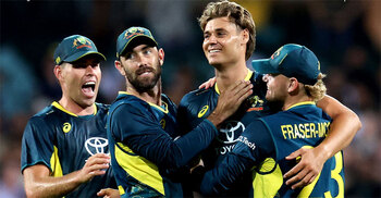Australia edge Pakistan in second T20I to secure unassailable lead