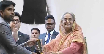 PM confers “Bangabandhu Public Administration Award”