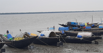 মধ্যরাত থেকে সাগর-সুন্দরবনে মাছ ধরা বন্ধ, চলবে না নৌযানও