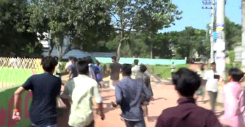 ছাত্রলীগের ধাওয়ায় ধানক্ষেতে পালালেন বিএনপির নেতাকর্মীরা