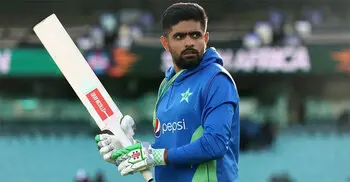 বাংলাদেশের বিপক্ষে প্রথম টেস্টে বাবর আজমকে পাচ্ছে না পাকিস্তান