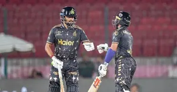 টি-টোয়েন্টিতে ‘অচল’ বাবরের হাত ধরেই ইতিহাসের সেরা তিন জুটি