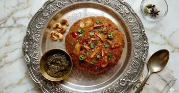 গরম ভাতের সঙ্গে জমবে বাদামের ভর্তা