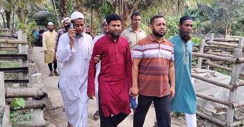 মেয়েকে দাফন করে জামাইয়ের কবর দেখতে এলেন আব্দুস সালাম