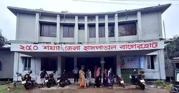 বাগেরহাটে ট্রাক-মোটরসাইকেল সংঘর্ষে নিহত ৩