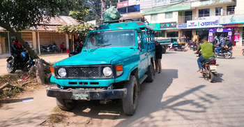 বান্দরবানে পর্যটক পরিবহনে ফিটনেসবিহীন গাড়ি