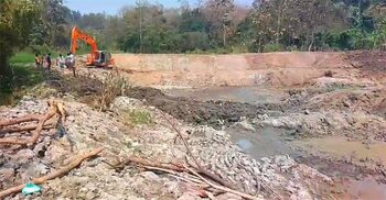 প্রশাসনের নাম ভাঙিয়ে চলছে ভূমি রূপান্তর