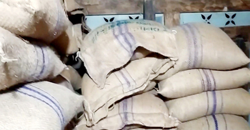 বরগুনায় ভিজিএফের ৫ টন চাল জব্দ