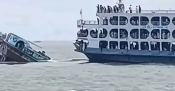 মেঘনায় লঞ্চের ধাক্কায় ডুবে গেলো বালুবাহী বাল্কহেড