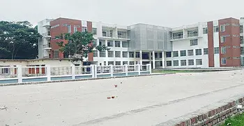 বরিশালে নির্মাণের ৭ বছরেও চালু হয়নি শিশু হাসপাতাল