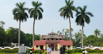 রবীন্দ্রনাথ ঠাকুরের ১৬৫তম জন্মজয়ন্তী, কুঠিবাড়িতে উৎসবের আমেজ
