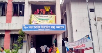 2 workers killed in Barishal lightning strike